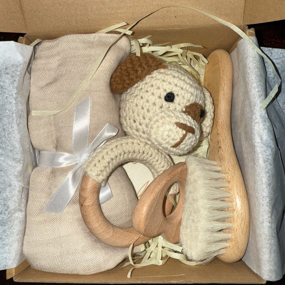 NIB Gender Neutral Baby Gift Set